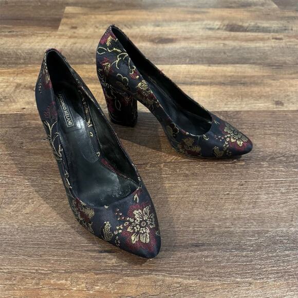Antonio Melani Embroidered Silk Floral Block Pumps Heels Gold Glam Sz 8.5 - Picture 1 of 9